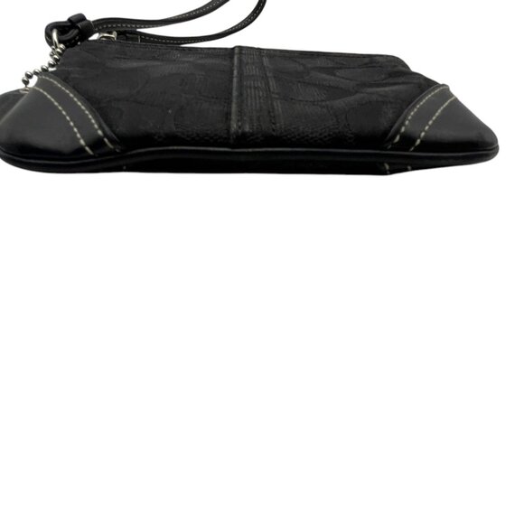 Coach Signature Leatherware Corner Zip Wristlet - Black - Picture 6 of 10
